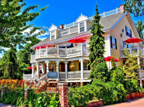 Big Yellow Inn