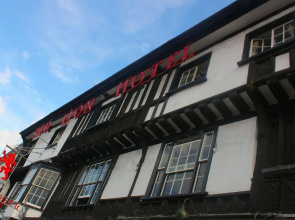 Brook Red Lion Hotel