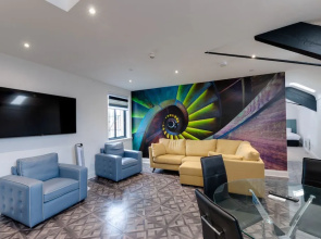 Temple Court Cavern Quarter Apartments