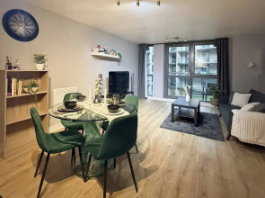 2bed Flat 5 Mins From New Street Free Parking