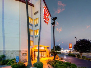 Red Roof Inn Laredo