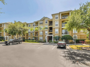 Spacious Condo With Balcony Near Themed Parks! #3vc406