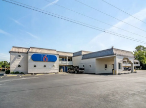 Royal Inn