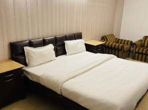 Hotel R S Residency