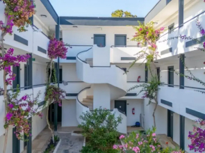 Ladonia Hotels Luna Beach Resort