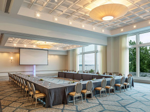 Hilton Philadelphia at Penn's Landing