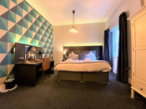 The Leeming at Claremont Apartments