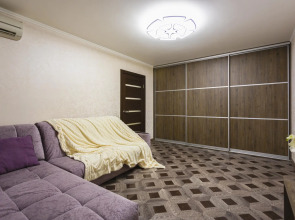 Апартаменты на улице Мусы Джалиля 23/56