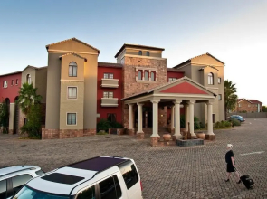 Forever Hotel At Centurion