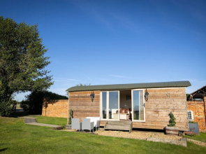 Coltsfoot Country Retreat