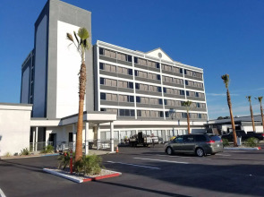 Radisson Hotel Oakland Airport