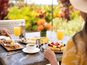 Fairmont Orchid Gold Experience