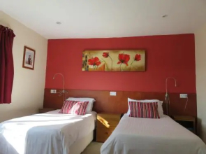 Cherry Lodge