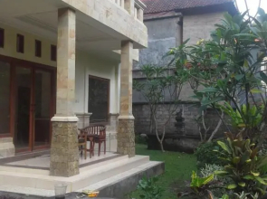 Dewi Ayu Accommodation