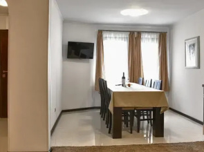 Pepi Guest House