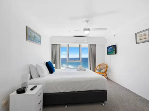 Talisman Beachfront 16th Floor 49