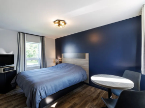 Le Fraser Motel