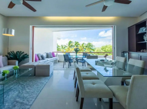 Sunset Condo 104 Puerta al Mar Isla Mujeres Mexico