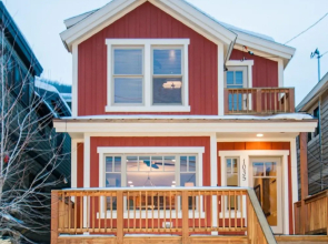 Norfolk Retreat by Avantstay Luxurious Mountain Home w/ Hot Tub