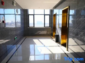 Khorgas Guangyulan Business Hotel