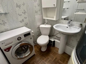 Home Hotel On Shakhterov