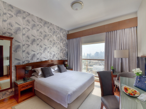 Majestic City Retreat Hotel