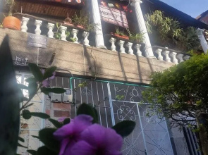 Hostal Monet`s Poblado