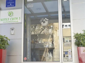 City5 Rooms & Suites by LSA