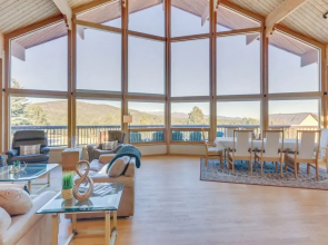 3 Mi to Ski Resort: Spacious Angel Fire Retreat