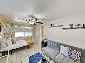 Family Friendly W/ Heated Pool & Waterslide 4 Bedroom Home