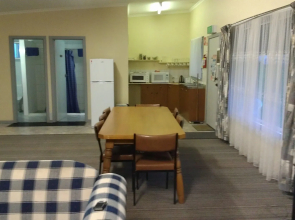 Avalon Motel