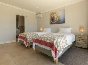 Sunrise Bay Self-Catering Accommodation