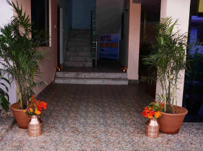 Hotel Golden Three