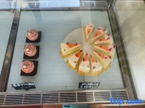 Floral Lux Hotel·Wuhu Art Hotel (Binjiang Park Branch)