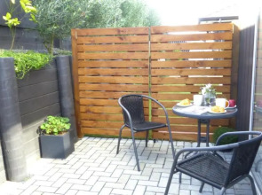 Modern Self Contained Apartment in Riverhead