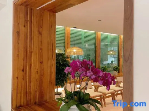 Kanas Fairy Tale International Hotel