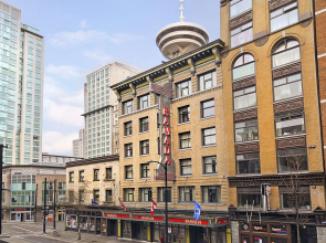 Ramada Limited Vancouver Downtown