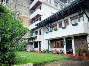 Sharon Inn