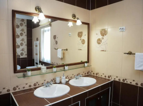 Varkert Deluxe Apartmanhaz - Korlatlan Privat Wellness