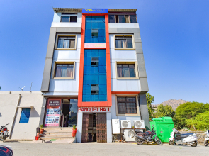 Fabhotel The Sunrise