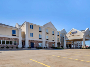 Comfort Inn & Suites Perry I-35