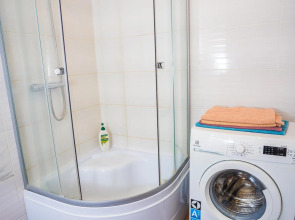 Атлант на Фридриха Энгельса