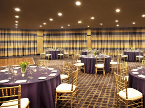 Sheraton Lincoln Harbor Hotel