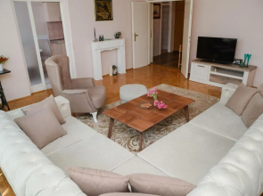 Mir apartment