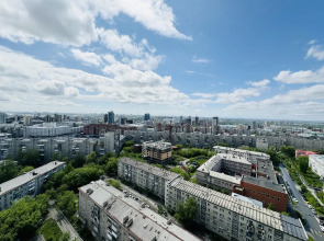 Атмосфера сна на улице Сибирская 42