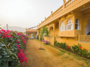 ELIVAAS Amber Royale 3 BHK with Pvt Pool