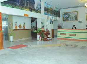Lux Star Town Hotel