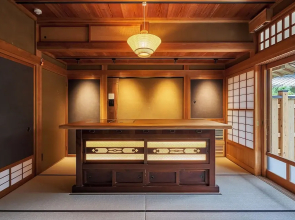 Izumigaya Craft Inn WARAKU