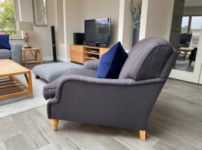 Amber Cottage - Luxury Cottage Hot Tub Sea Views and Log Burner