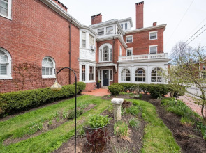 Blind Tiger Portland - Danforth Street.